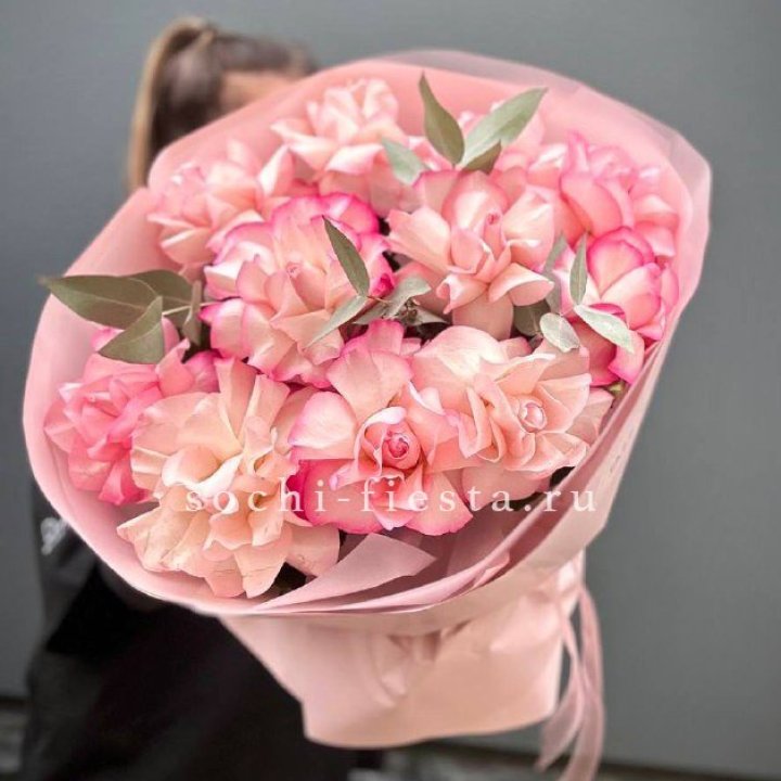 Нежно- розовые французские розы Венди в Нижневартовске