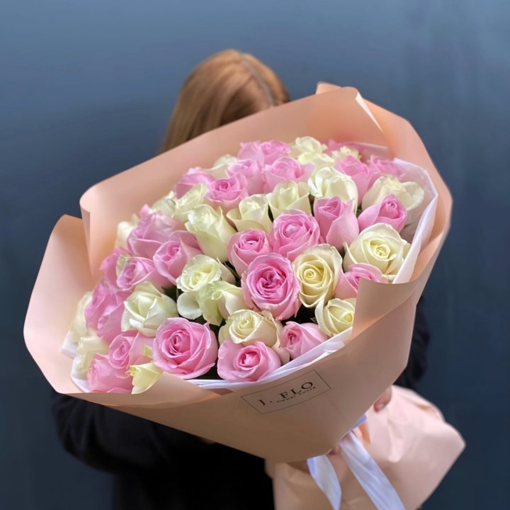 55 роз микс нежности в Нижневартовске