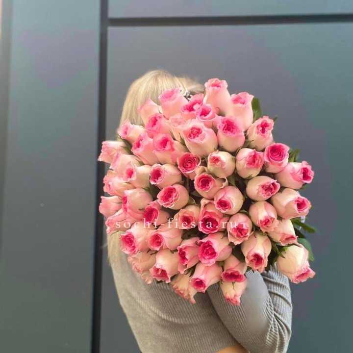 51 розовая роза в Нижневартовске