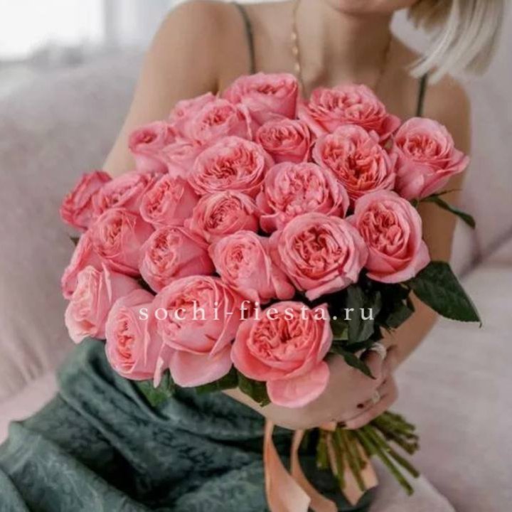 25 Пинк экспрешен  в Нижневартовске