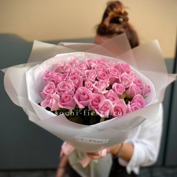 Букет розовых роз  в Нижневартовске