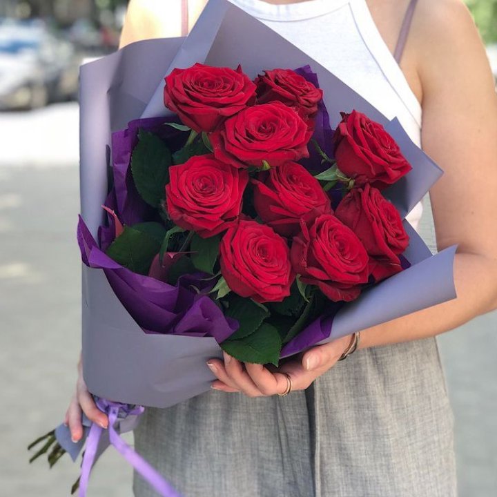 9  красных роз №1 в Нижневартовске