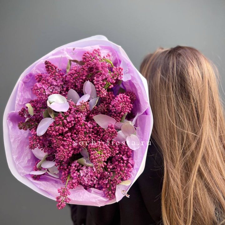 Букет сирени  в Нижневартовске