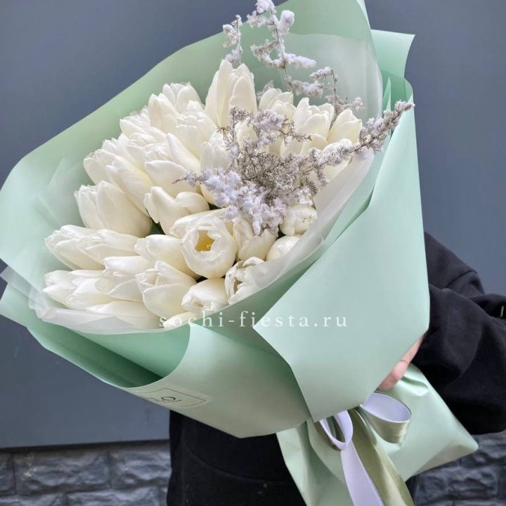 Букет белых тюльпанов "Бьянко" в Нижневартовске