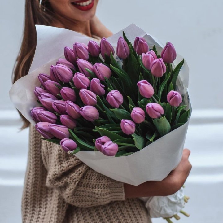 39 сиреневых тюльпанов в Нижневартовске