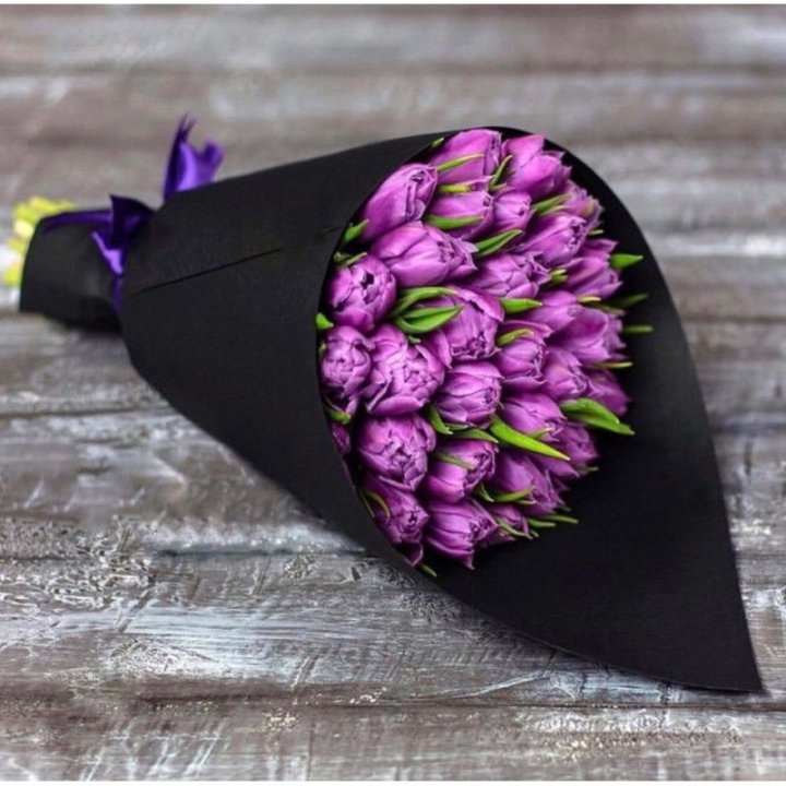 Пионовидные тюльпаны блэк в Нижневартовске