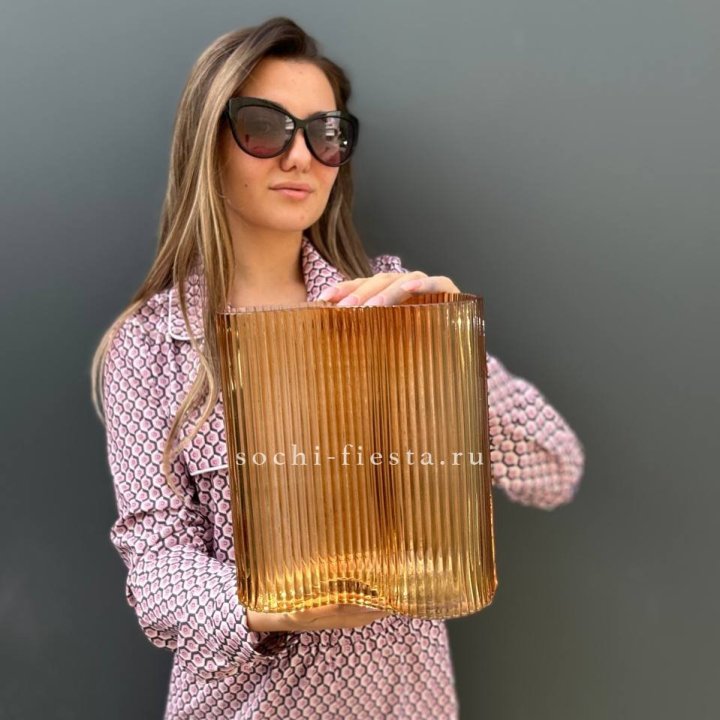 Стеклянная ваза №7 в Нижневартовске